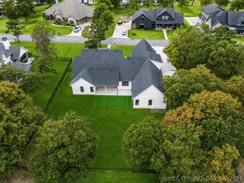 Photo 44 — 12381 Lakeview Road, Sperry, OK 74073