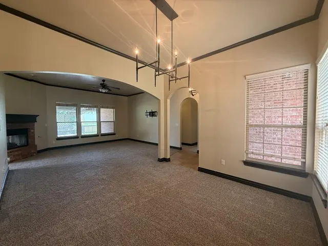 Photo 8 — 19132 Cottonwood Court, Edmond, OK 73012