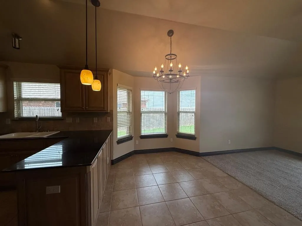 Photo 9 — 19132 Cottonwood Court, Edmond, OK 73012