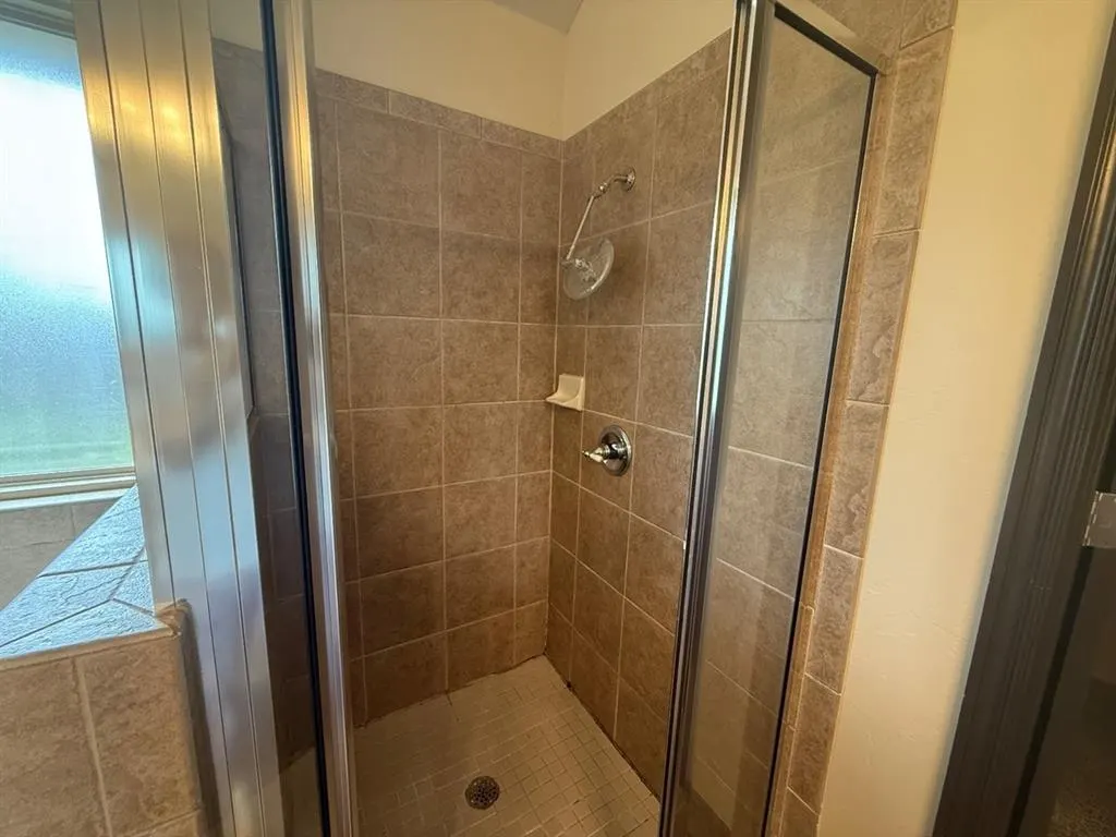 Photo 23 — 19132 Cottonwood Court, Edmond, OK 73012