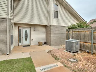 Sold home at 11374 Benttree Circle #11374