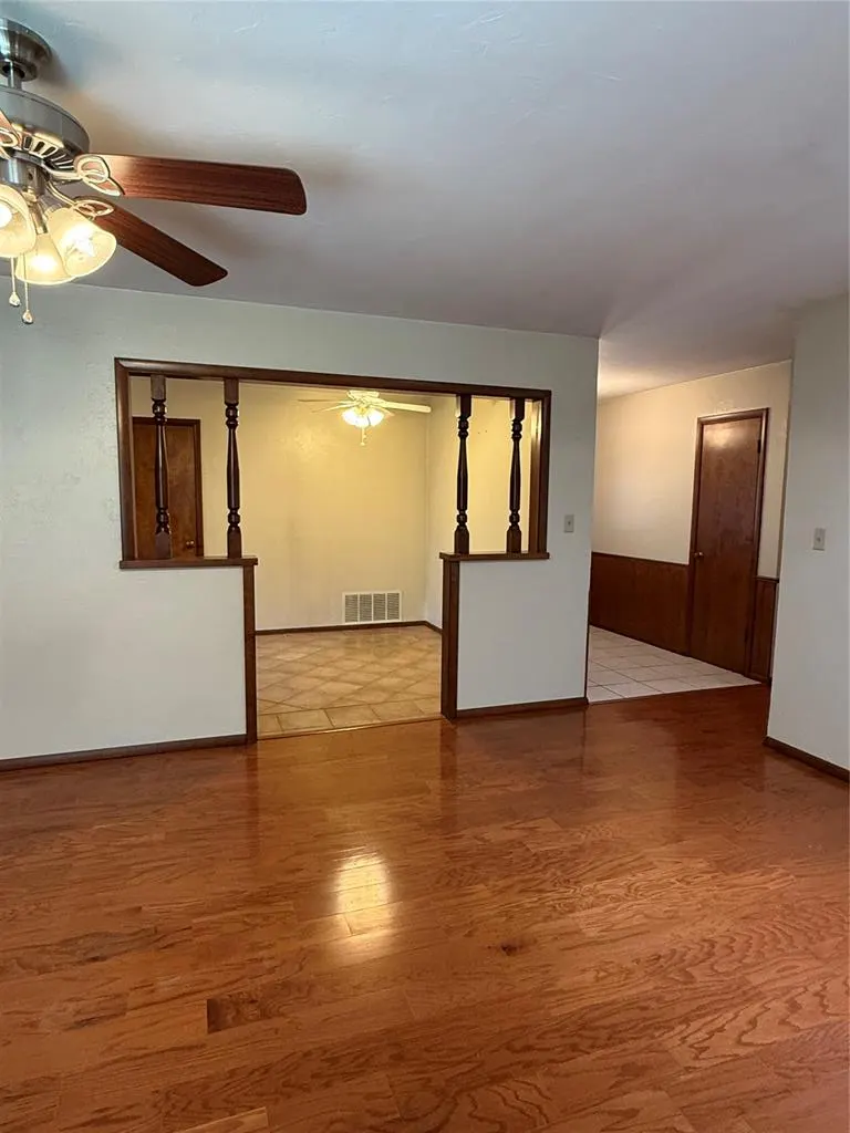 Photo 13 — 400 N Mockingbird Drive, Altus, OK 73521