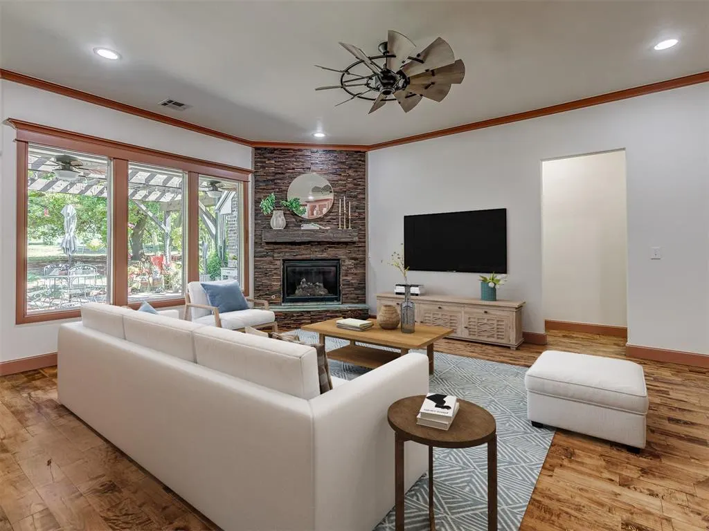 Photo 13 — 6909 W Waterloo Court, Edmond, OK 73025