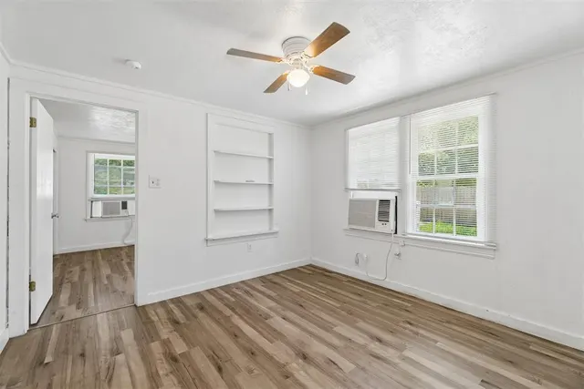 Photo 4 — 2011 SW C Avenue 1/2, Lawton, OK 73501