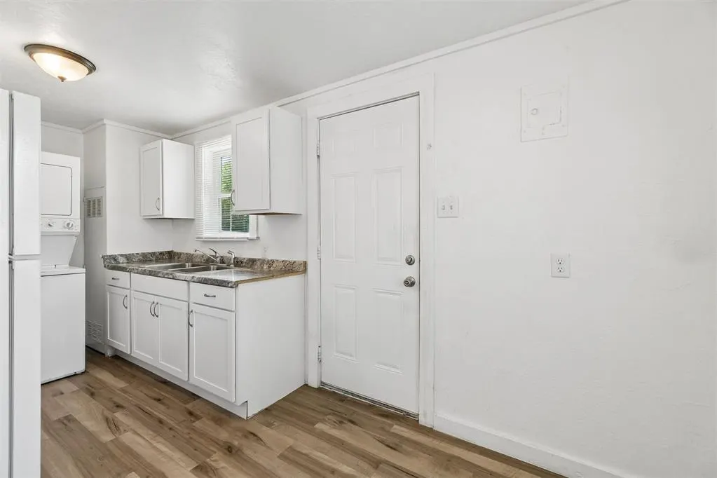 Photo 11 — 2011 SW C Avenue 1/2, Lawton, OK 73501