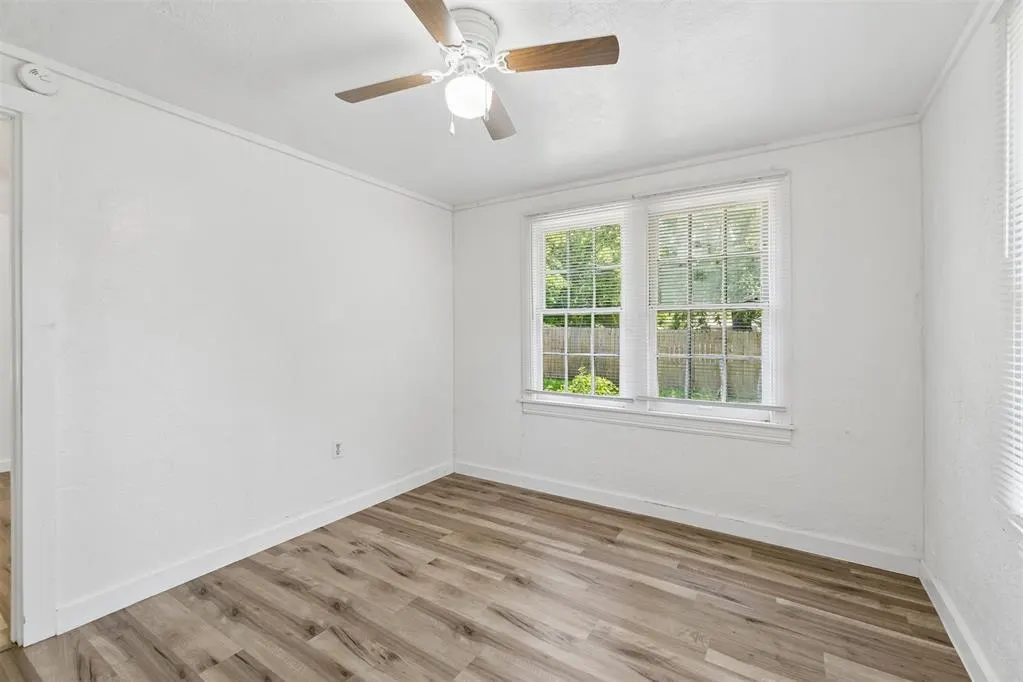Photo 19 — 2011 SW C Avenue 1/2, Lawton, OK 73501