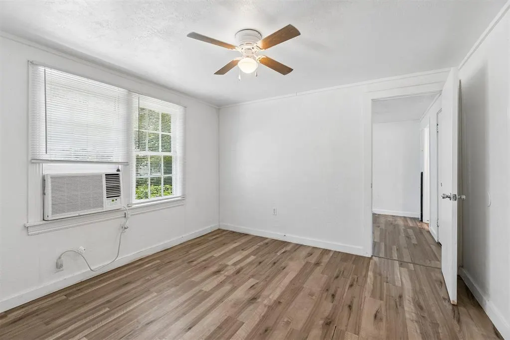 Photo 26 — 2011 SW C Avenue 1/2, Lawton, OK 73501