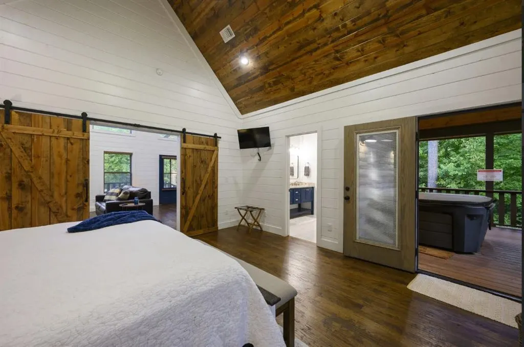 Photo 13 — 150 W Eagle Mountain Trail, Hochatown, OK 74728