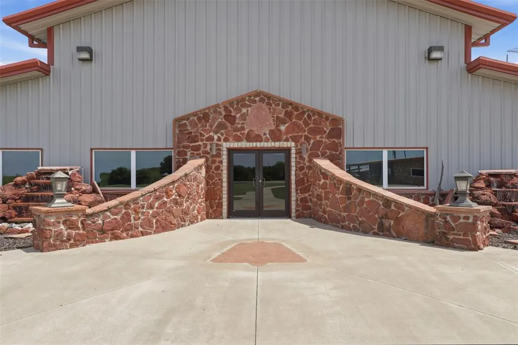 Photo 7 — 341070 E 890 Road, Chandler, OK 74834