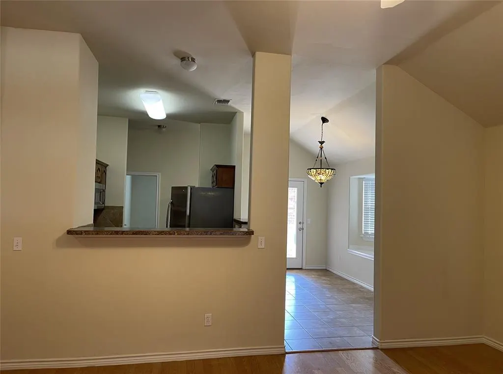 Photo 11 — 2404 Rookhaven Lane, Yukon, OK 73099