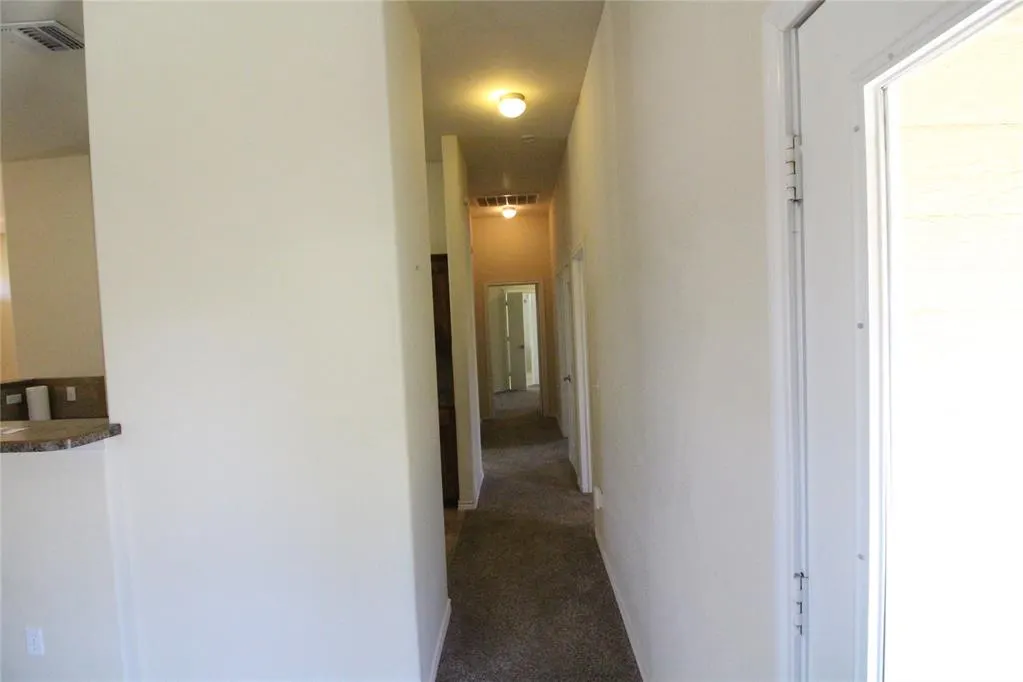 Photo 34 — 2404 Rookhaven Lane, Yukon, OK 73099
