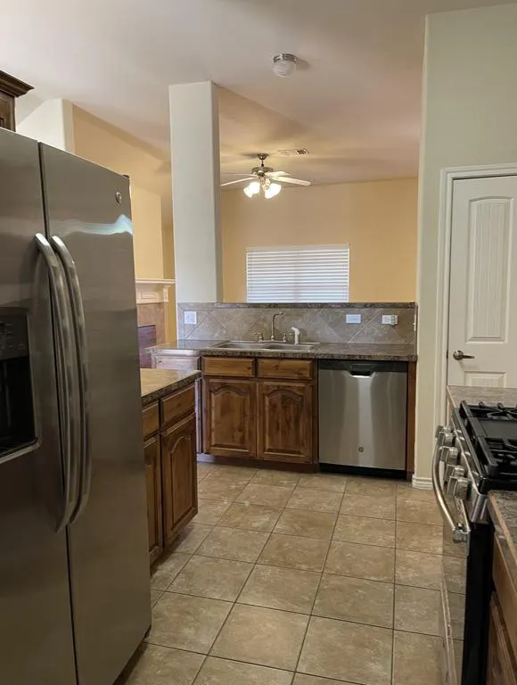 Photo 37 — 2404 Rookhaven Lane, Yukon, OK 73099