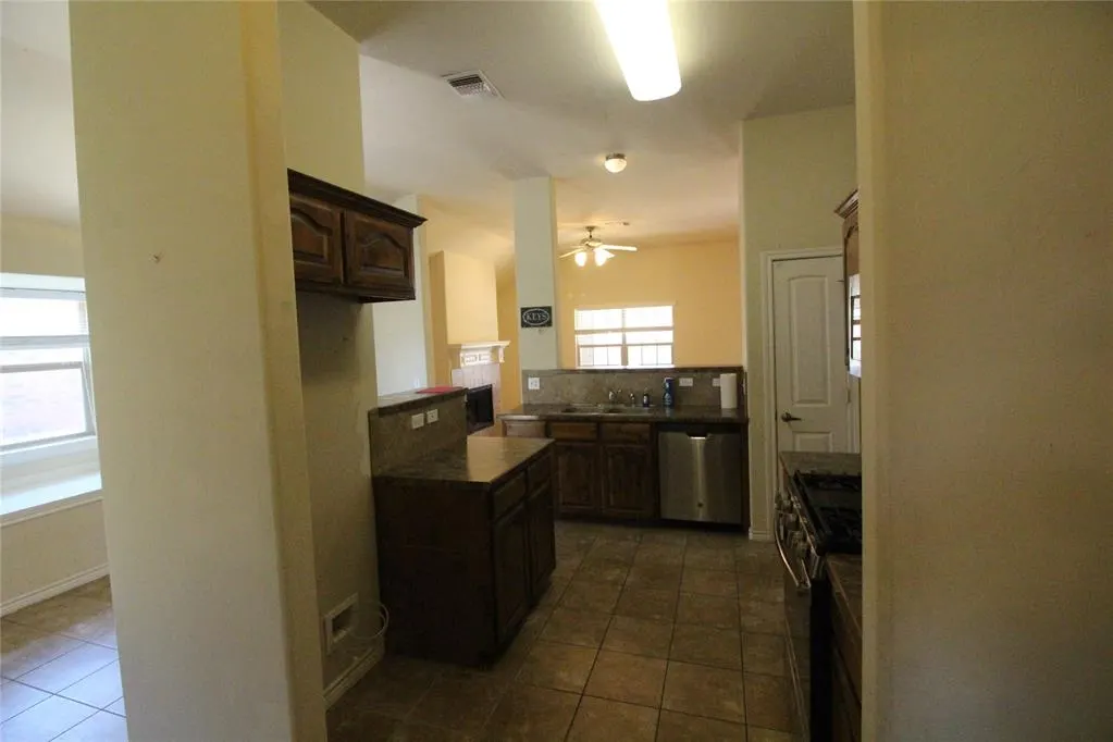 Photo 39 — 2404 Rookhaven Lane, Yukon, OK 73099