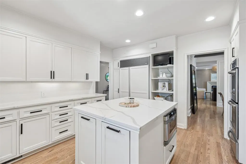 Photo 17 — 6217 Claridge Court, Oklahoma City, OK 73118