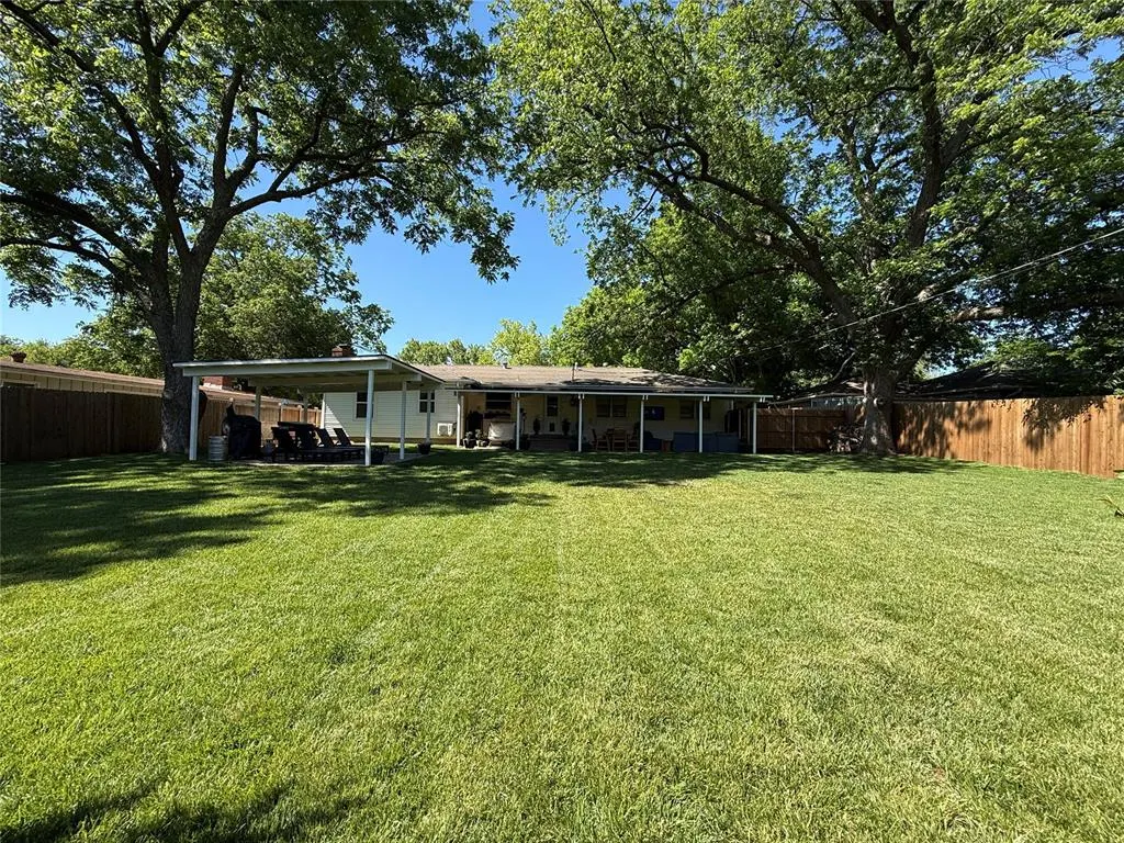 Photo 15 — 2011 W 10th Avenue, Stillwater, OK 74074