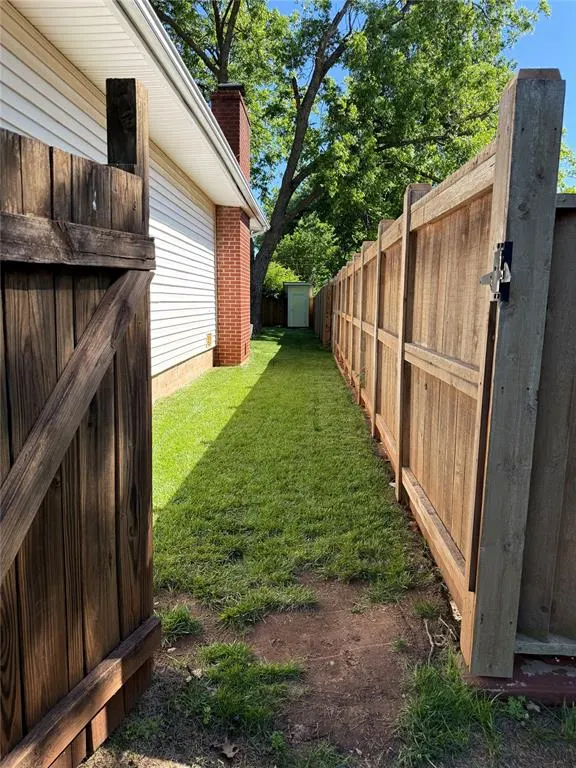 Photo 18 — 2011 W 10th Avenue, Stillwater, OK 74074