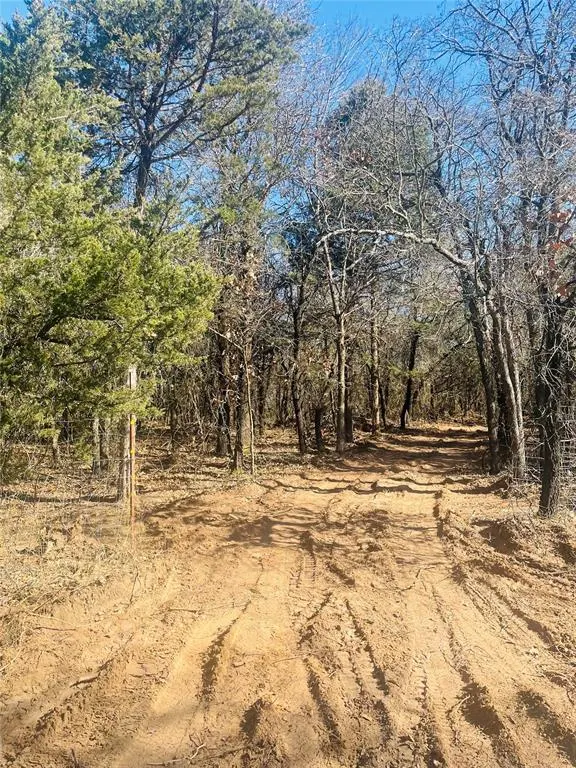 Photo 4 — 4816 Burton Road, Spencer, OK 73084