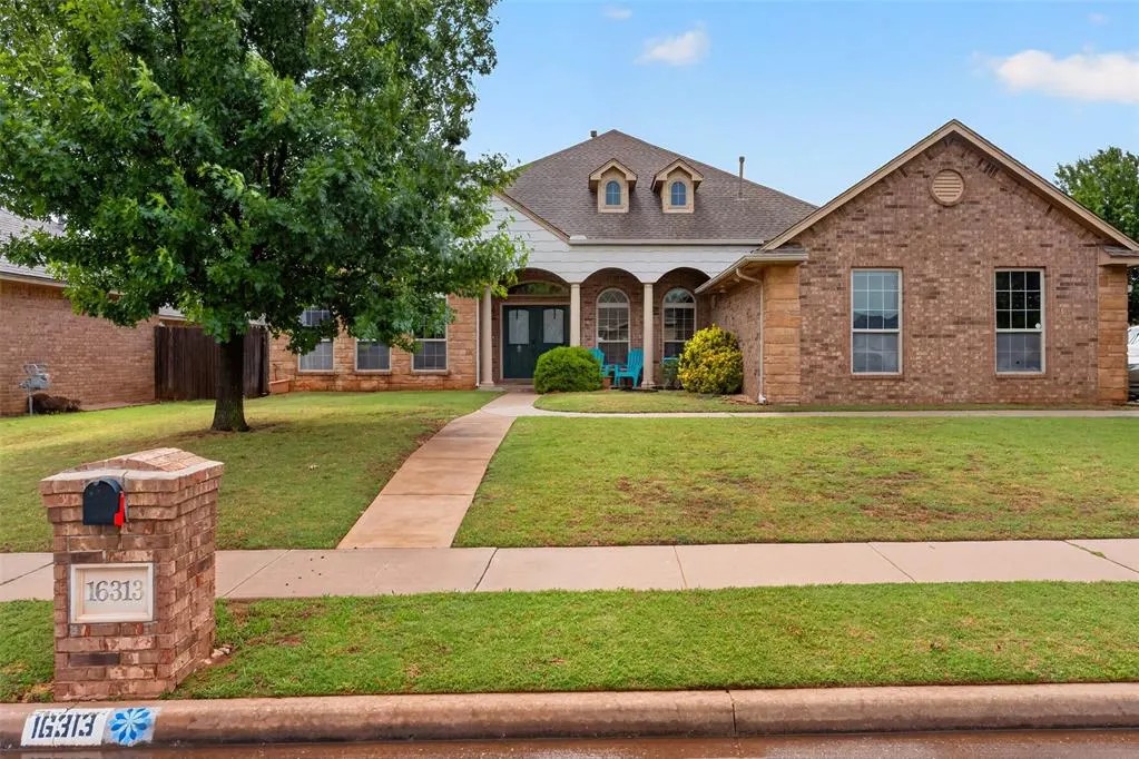 Front exterior — 16313 Petaluma Place, Edmond, OK 73013