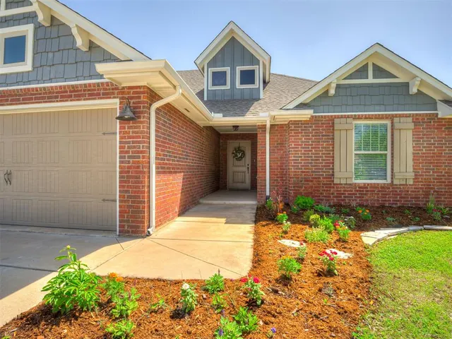 Photo 3 — 6508 Bent Wood Drive, Oklahoma City, OK 73169