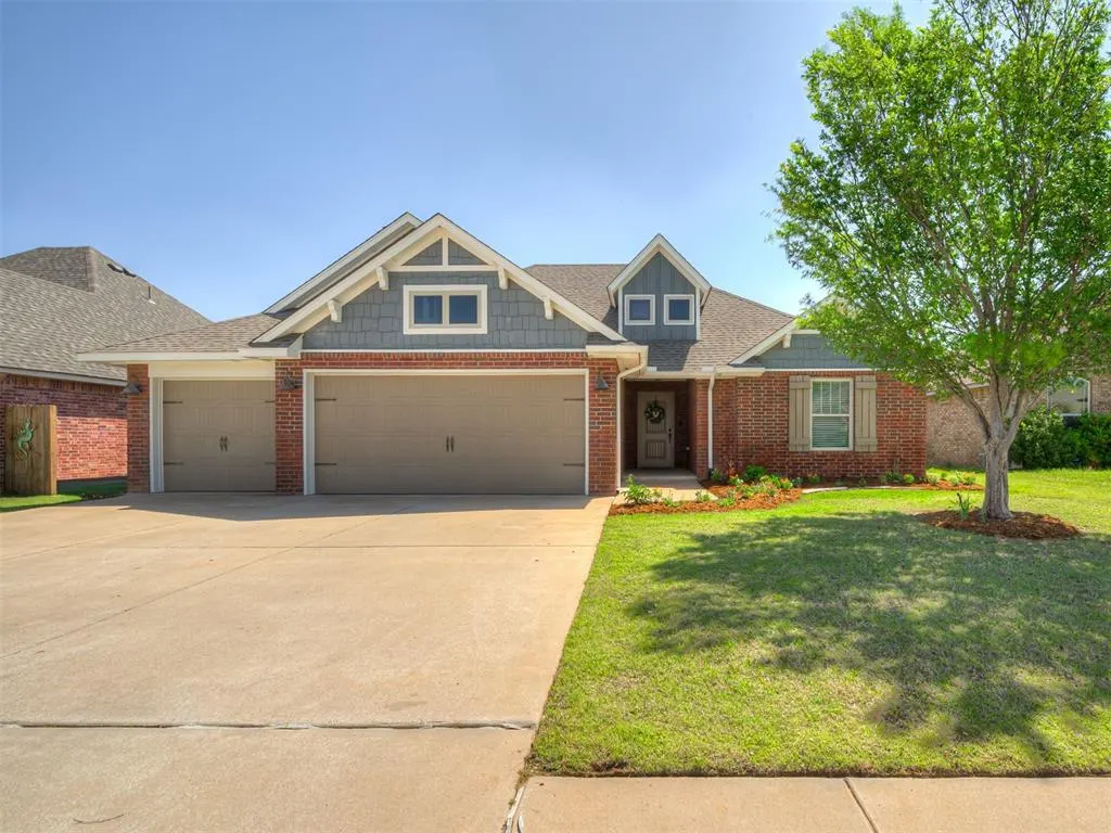 Photo 2 — 6508 Bent Wood Drive, Oklahoma City, OK 73169
