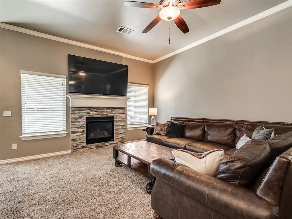 Photo 7 — 6508 Bent Wood Drive, Oklahoma City, OK 73169