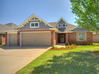Sold home at 6508 Bent Wood Drive
