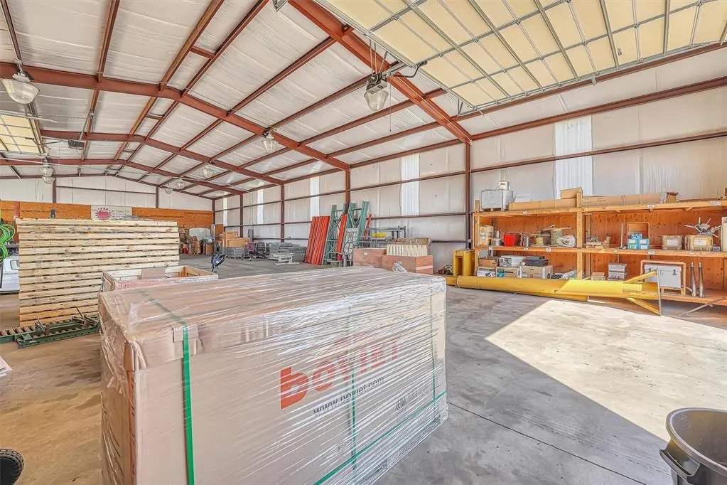 Photo 28 — 301 W 12th Street, Elk City, OK 73644