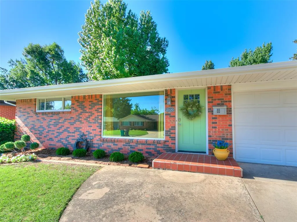 Photo 4 — 2020 NW 47th Street, Oklahoma City, OK 73118