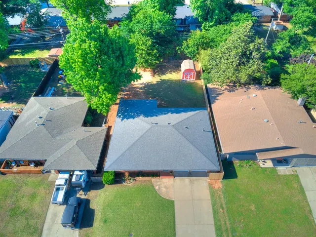 Photo 8 — 2020 NW 47th Street, Oklahoma City, OK 73118
