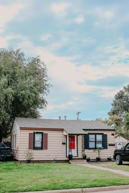 Photo 4 — 938 SW 58 Street Address : 938 1/2  (rear), Oklahoma City, OK 73109