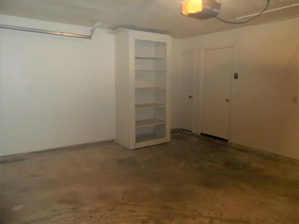 Photo 10 — 2305 Carolyn Court, Norman, OK 73071