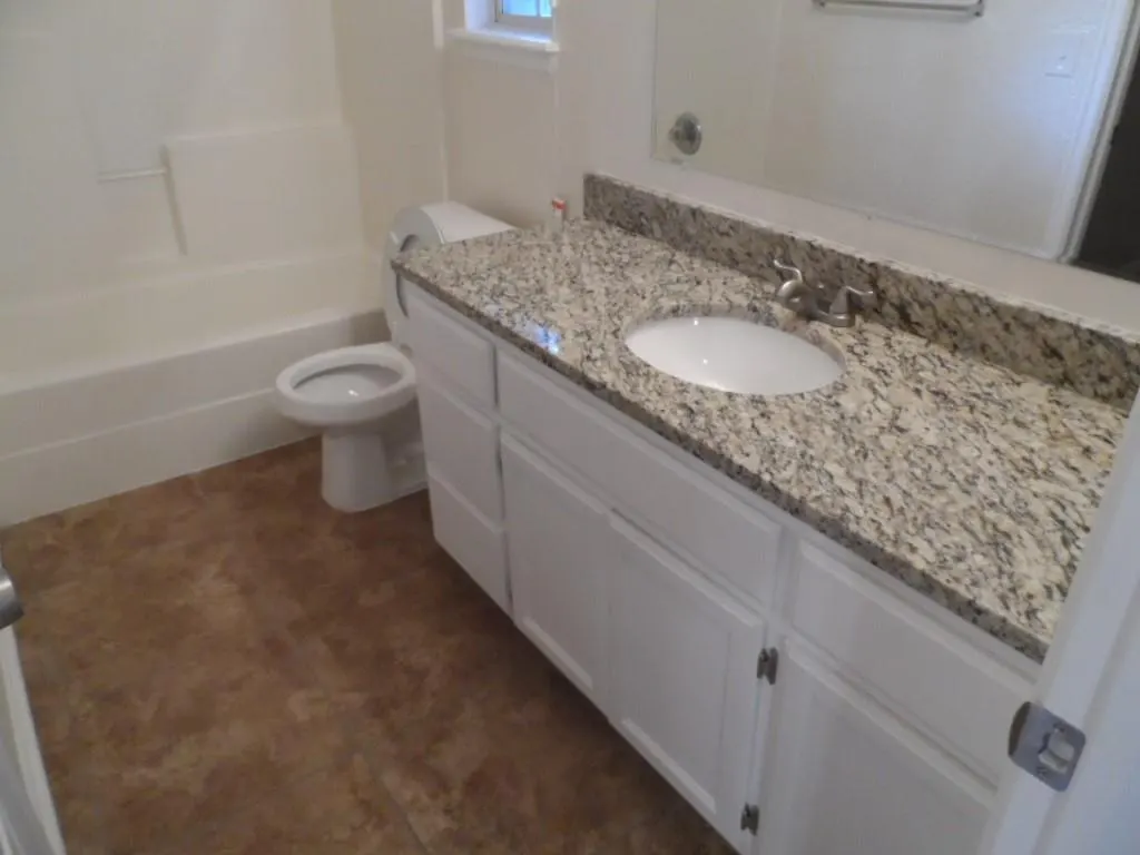 Photo 15 — 2305 Carolyn Court, Norman, OK 73071