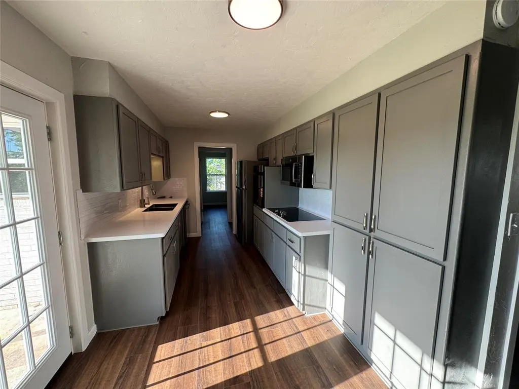 Photo 8 — 1108 Holly Court, Seminole, OK 74868