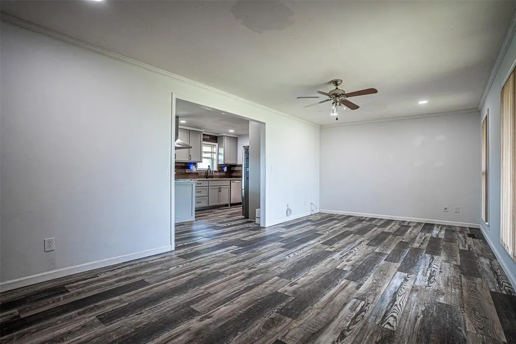 Photo 11 — 25189 N Wilson Road, Henryetta, OK 74437