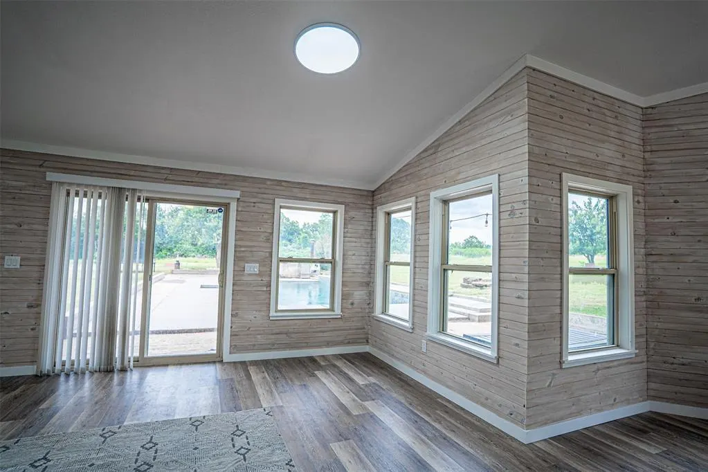 Photo 44 — 25189 N Wilson Road, Henryetta, OK 74437