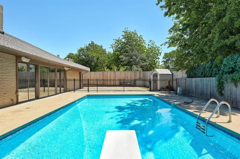 Photo 2 — 3028 Rock Ridge Place, Oklahoma City, OK 73120
