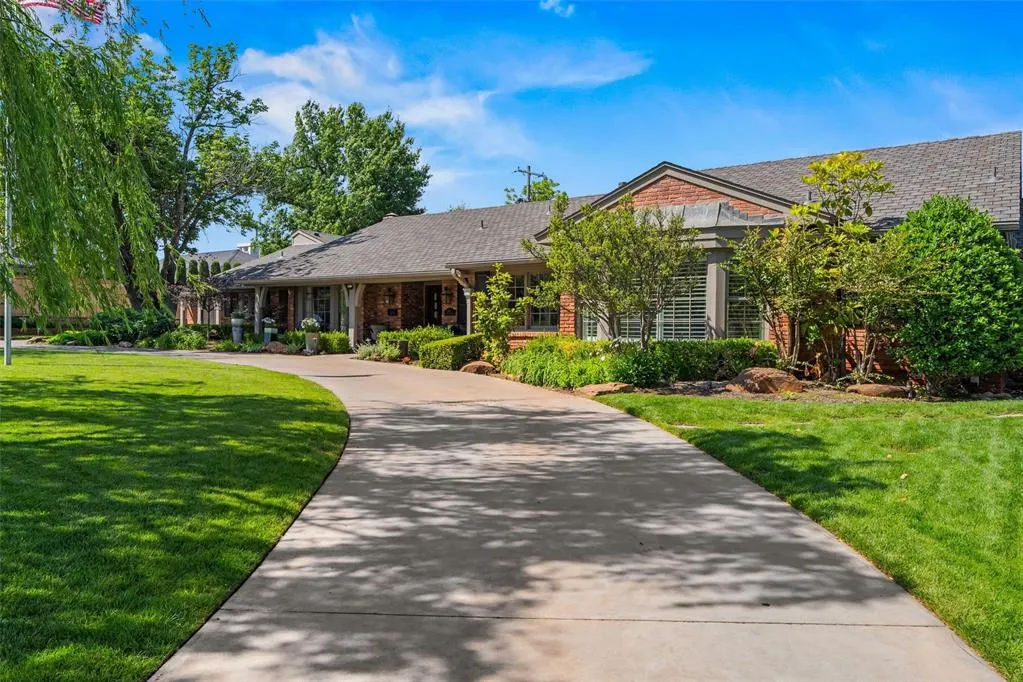 Front exterior — 1603 Dorchester Drive, Nichols Hills, OK 73120