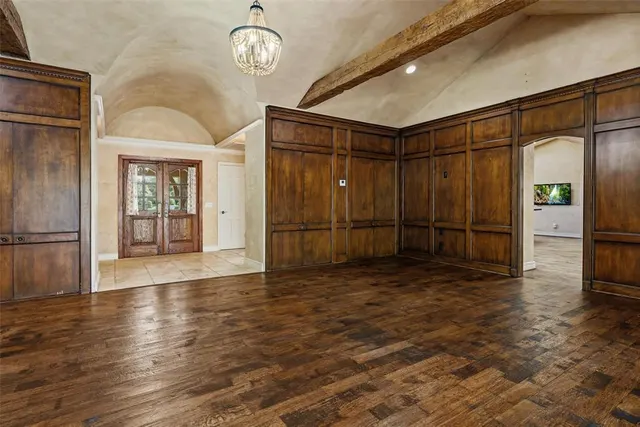 Photo 7 — 1603 Dorchester Drive, Nichols Hills, OK 73120
