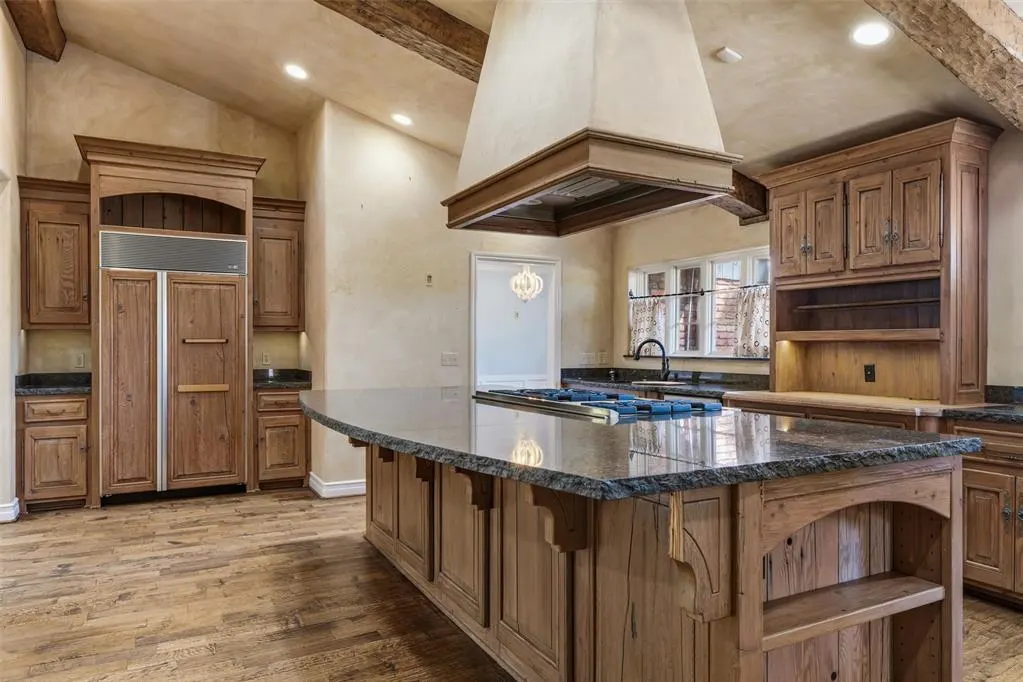 Photo 19 — 1603 Dorchester Drive, Nichols Hills, OK 73120