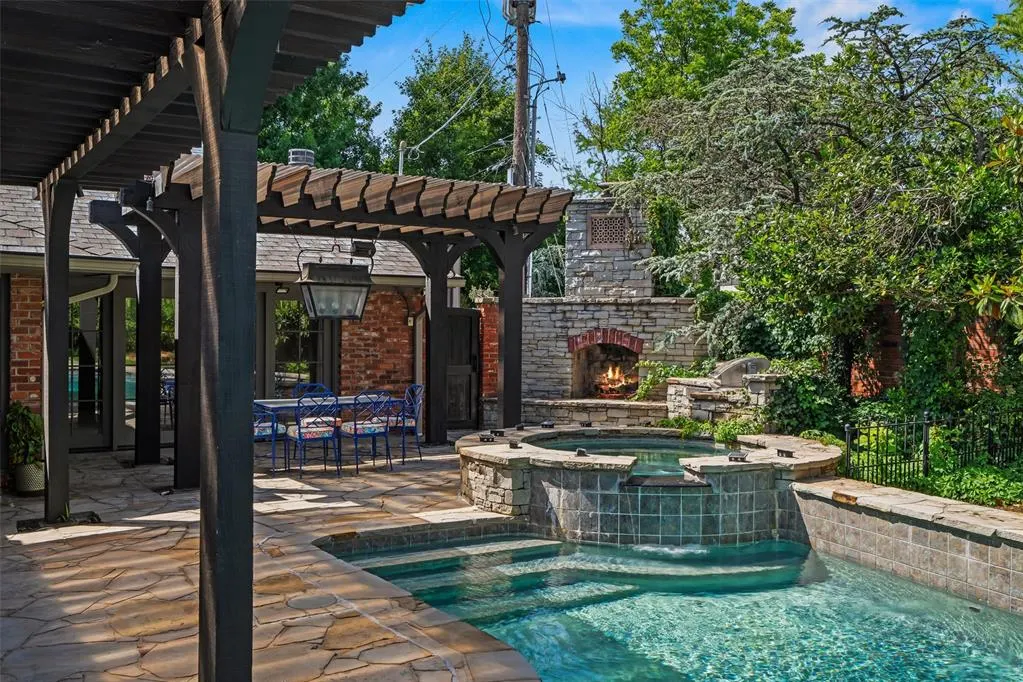 Photo 31 — 1603 Dorchester Drive, Nichols Hills, OK 73120