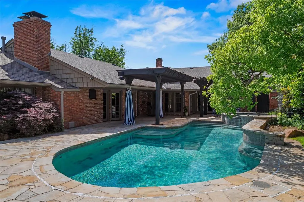 Photo 35 — 1603 Dorchester Drive, Nichols Hills, OK 73120