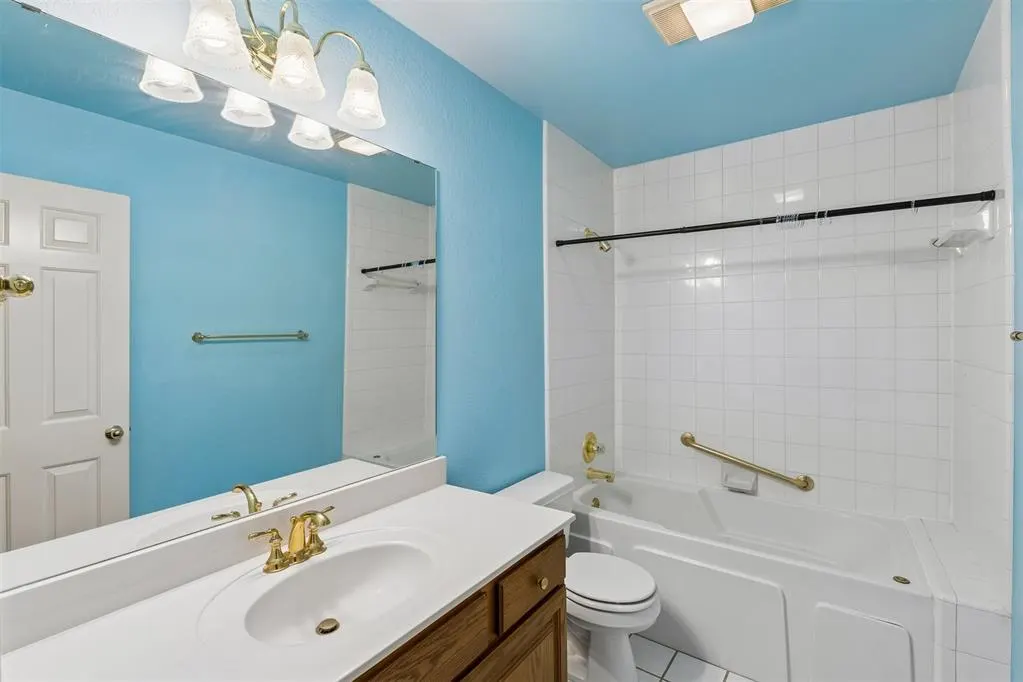 Photo 19 — 6424 Masons Drive, Oklahoma City, OK 73142