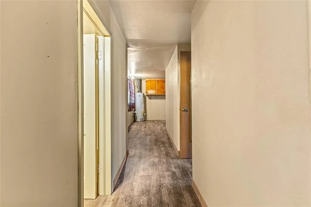 Photo 21 — 212 E 3rd Street, Hydro, OK 73048
