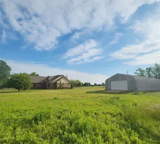 Sold home at 332714 E 1070 Road
