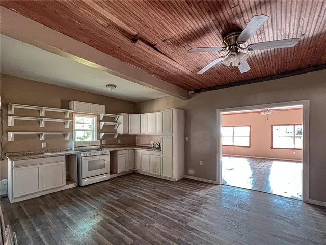 Photo 7 — 312 W C Street, Alex, OK 73002