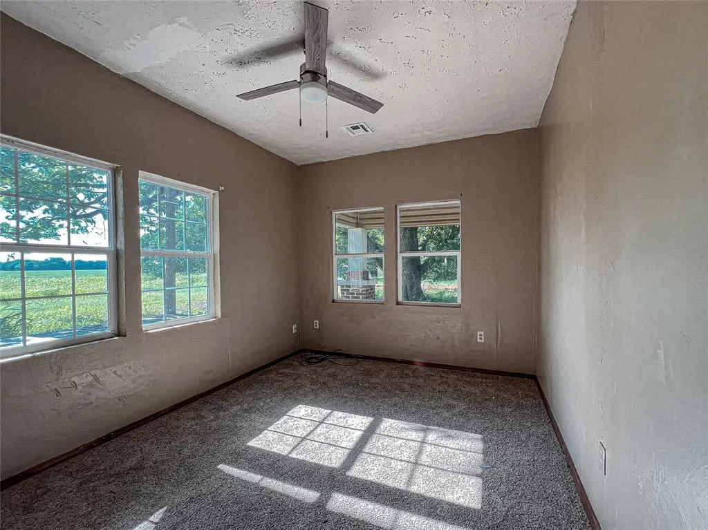 Photo 11 — 312 W C Street, Alex, OK 73002