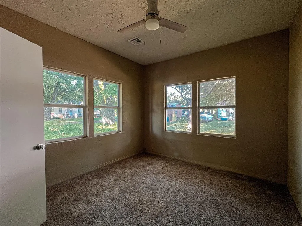Photo 12 — 312 W C Street, Alex, OK 73002