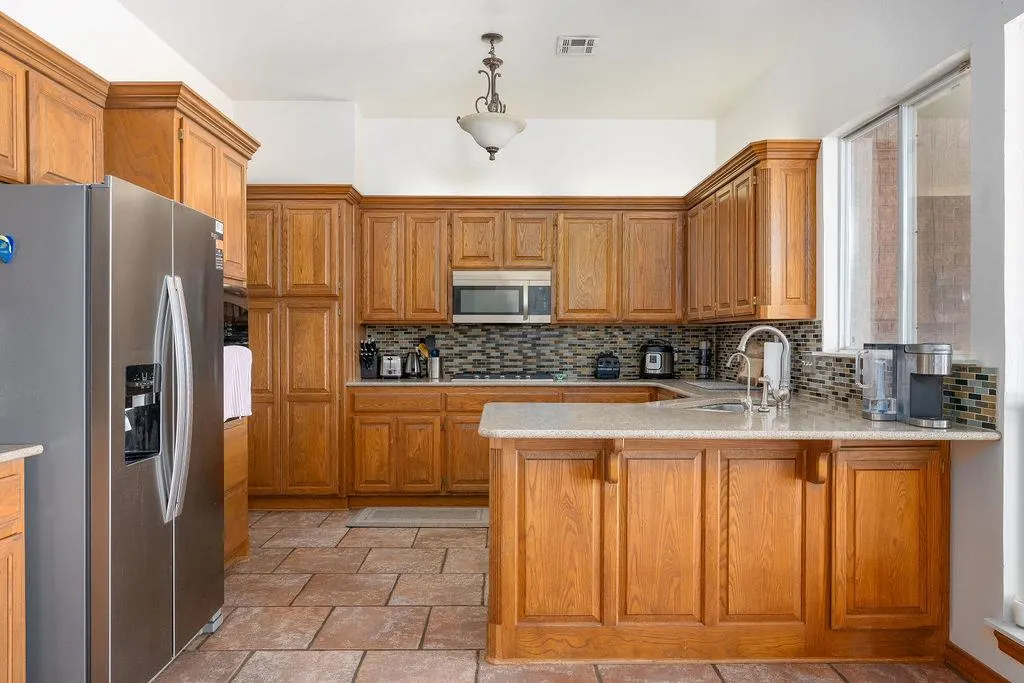Photo 11 — 1200 Chipper Lane, Edmond, OK 73025