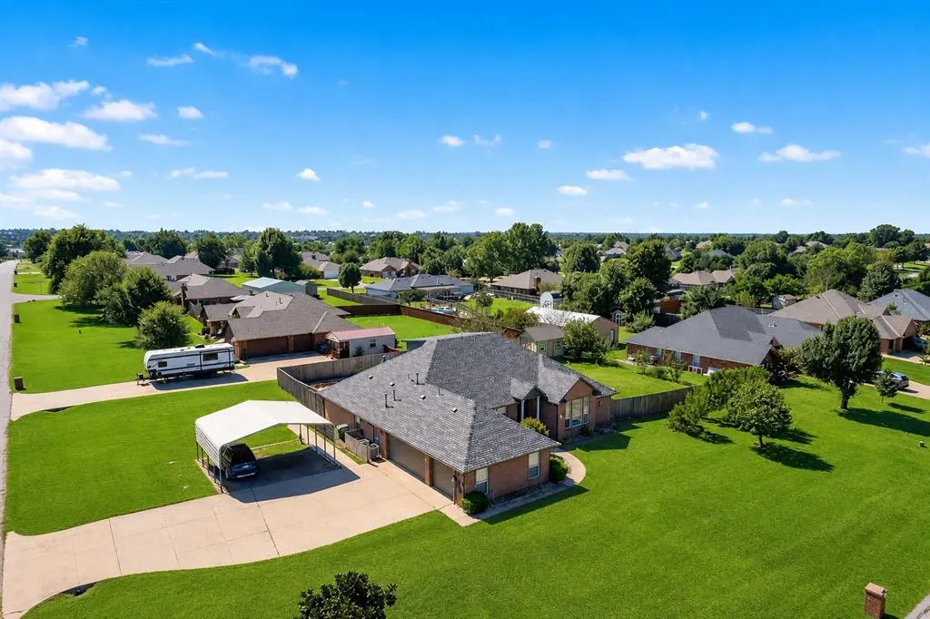 Photo 37 — 1200 Chipper Lane, Edmond, OK 73025