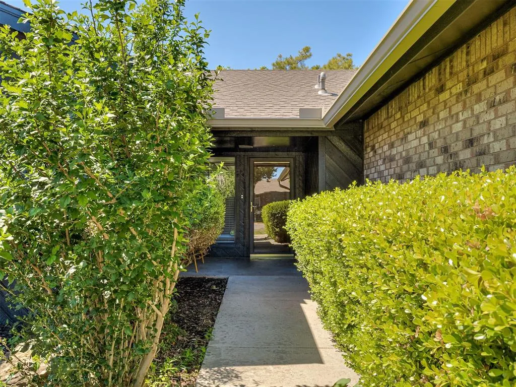 Photo 5 — 1914 Bowling Green Place, Norman, OK 73071